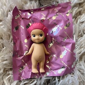 Sonny Angel flower series - carnation